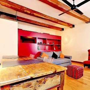 Delcinque 26 - Loft In Trastevere , Roma Italia